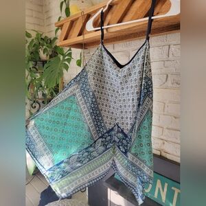 by&by Green And Blue paisley tankini top Size Small
